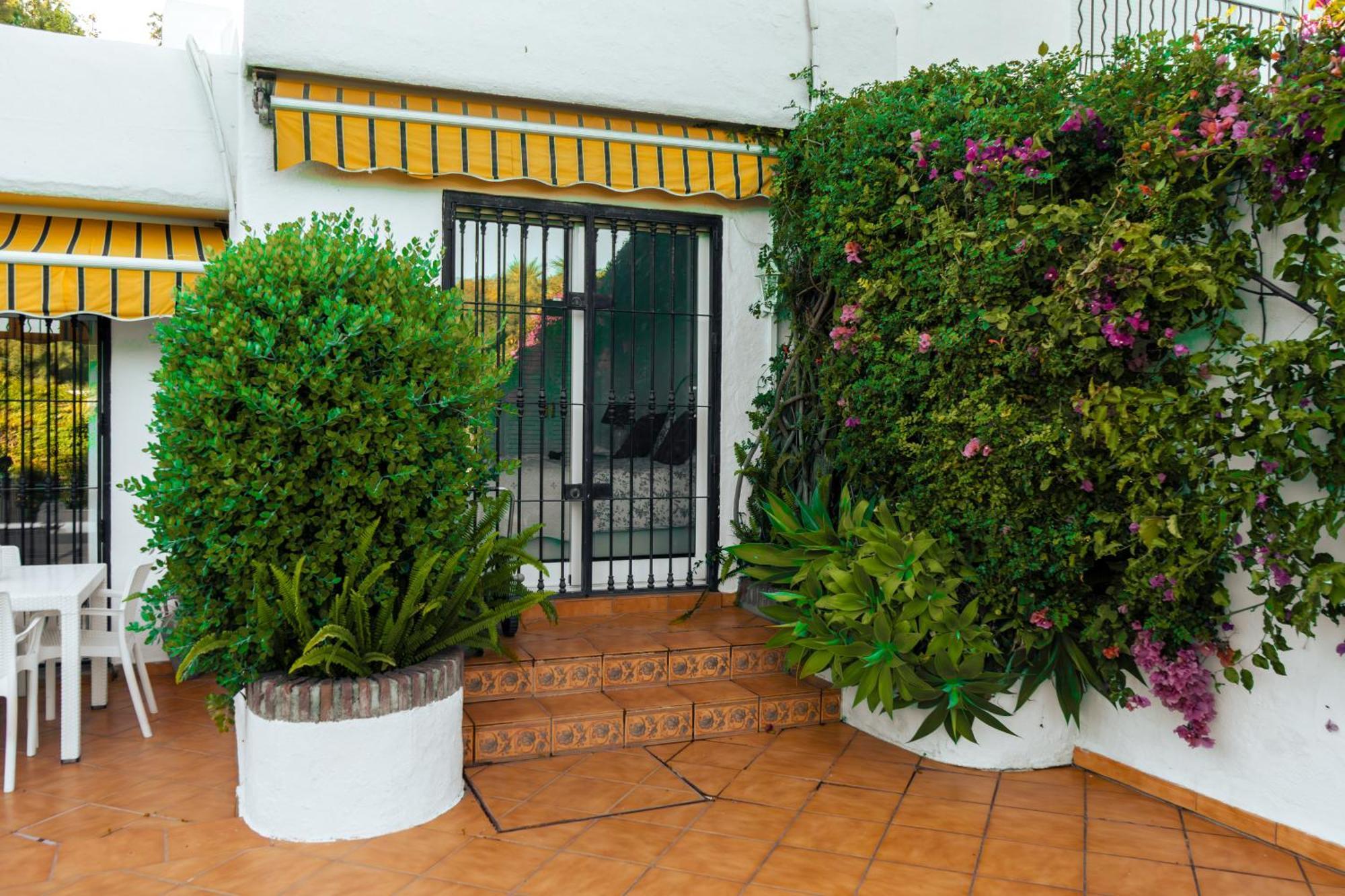 Сasa de vacaciones Lovely Townhouse, Swimming Pool *